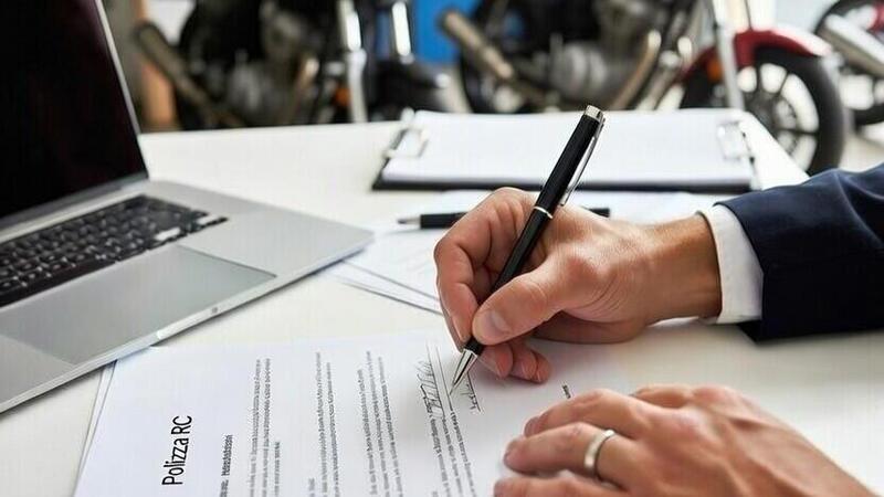 Assicurazione RC obbligatoria per veicoli fermi in garage: il decreto che cambia tutto [VIDEO]