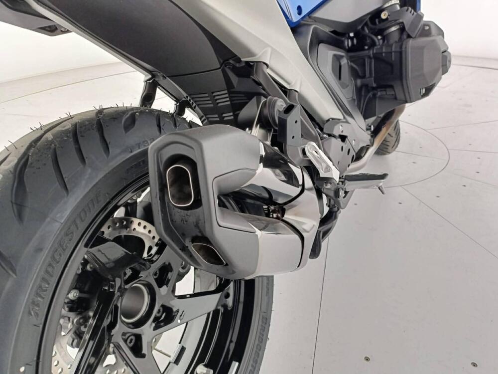 Bmw R 1300 RS (2026) (2)