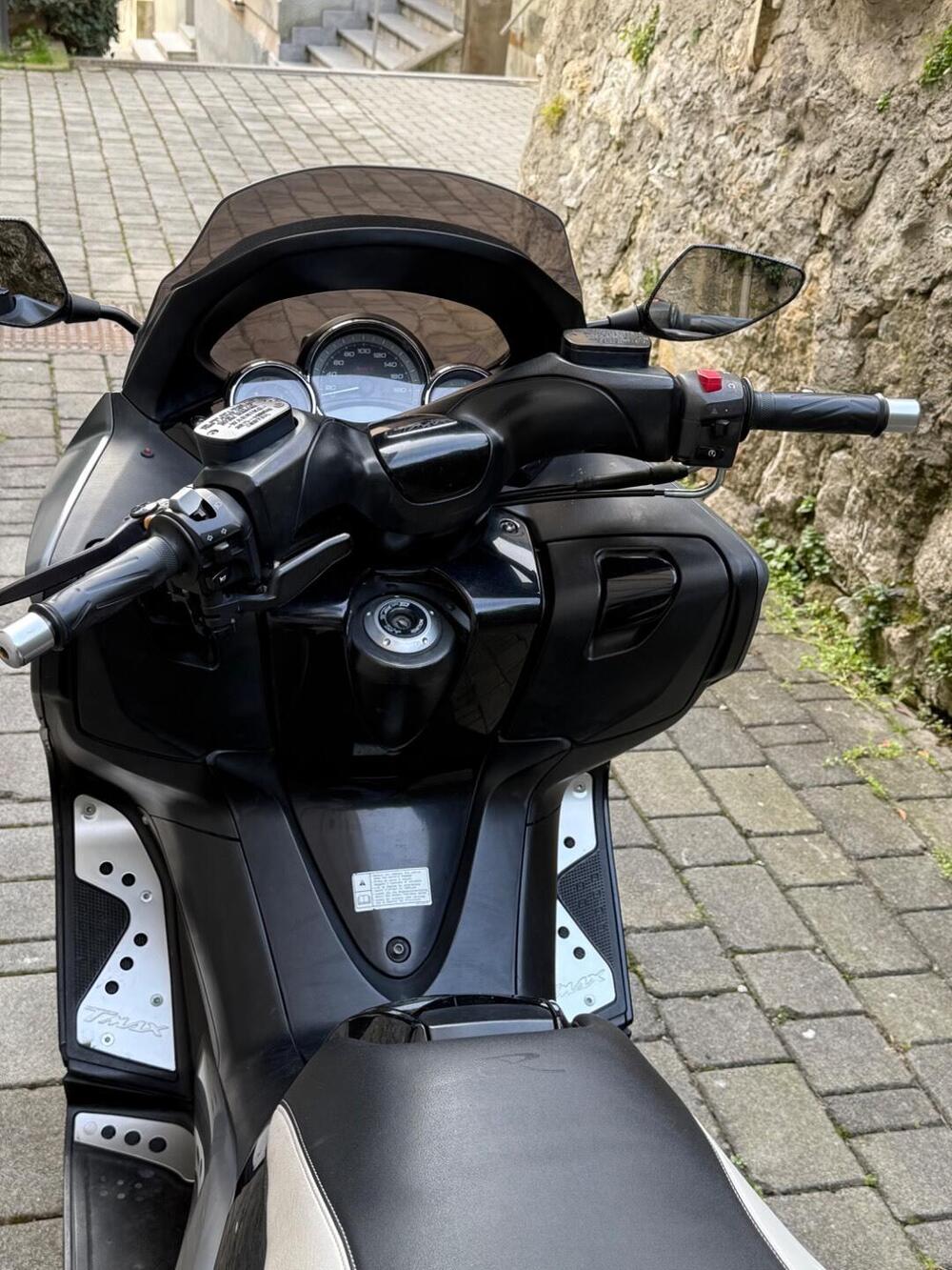 Yamaha T-Max 500 (2008 - 12) (5)