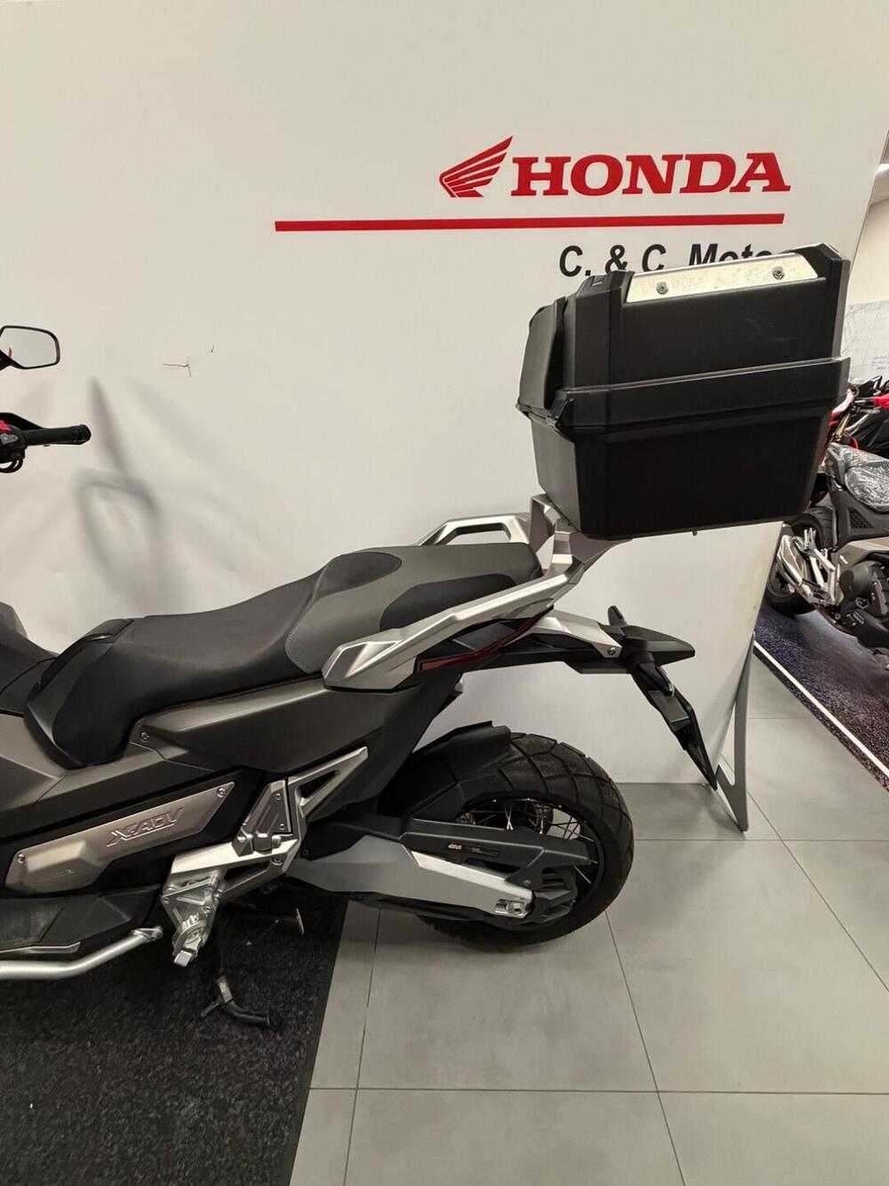 Honda X-ADV 750 (2017) (4)