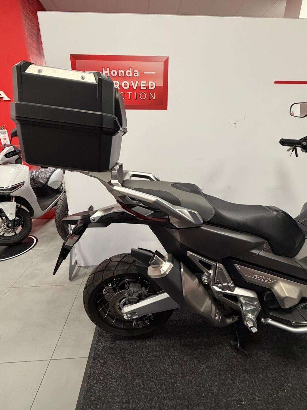 Honda X-ADV 750 (2017) (7)