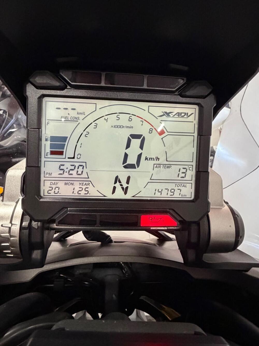 Honda X-ADV 750 (2017) (8)