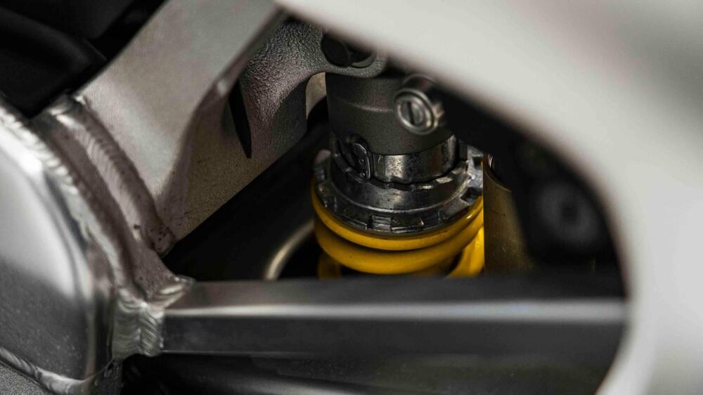 Yamaha YZF R1 (1998 - 99) (12)