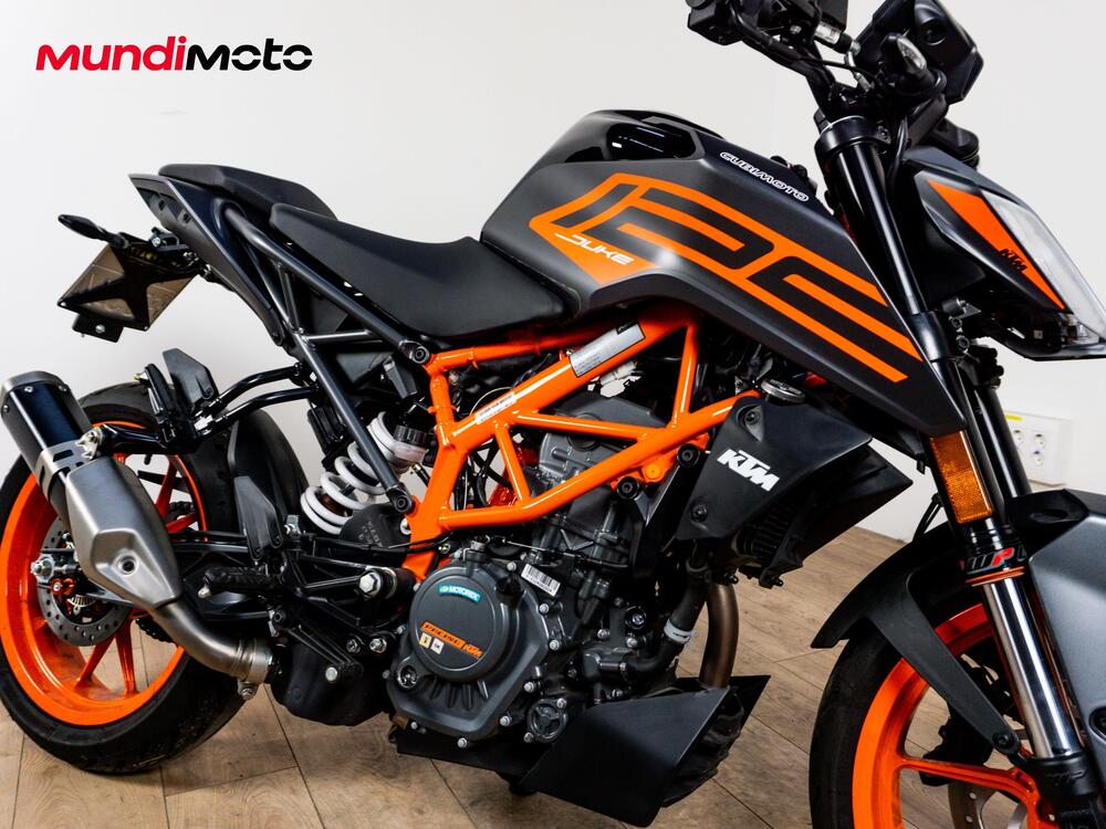 KTM 125 Duke (2021 - 23) (5)