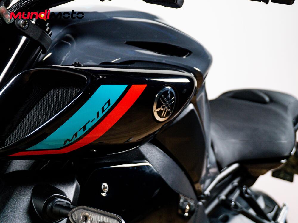 Yamaha MT-10 ABS (2016 - 17) (14)