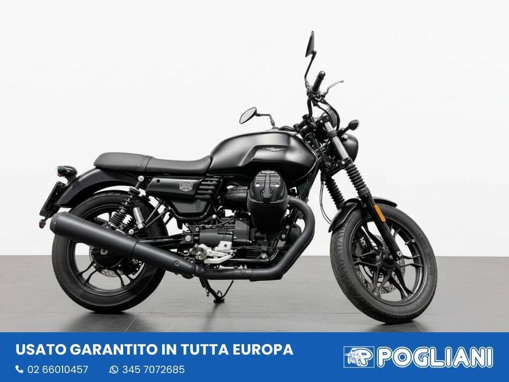 Moto Guzzi V7 III Stone (2017 - 20)