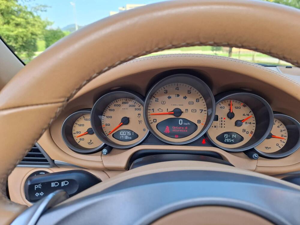 Porsche 911 Cabrio usata a Bergamo (12)