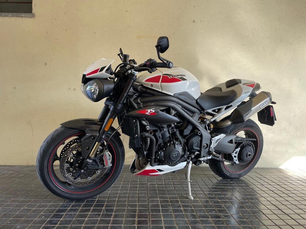 Triumph Speed Triple 1050 RS (2018 - 20) (5)
