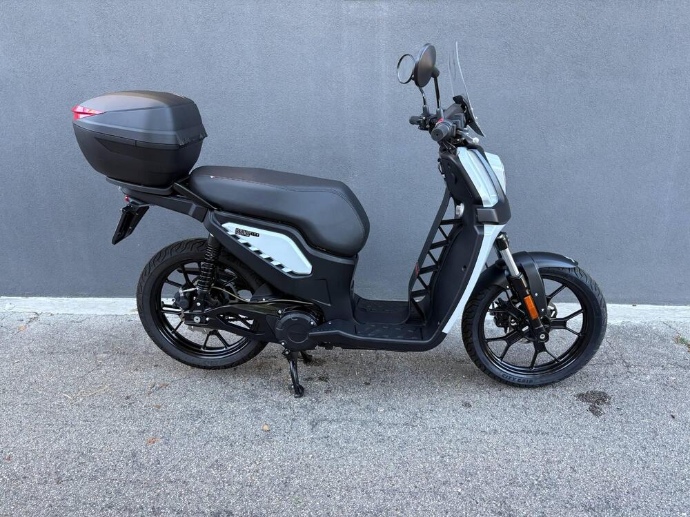 Fantic Motor Issimo City L1 (2023 - 26) (2)