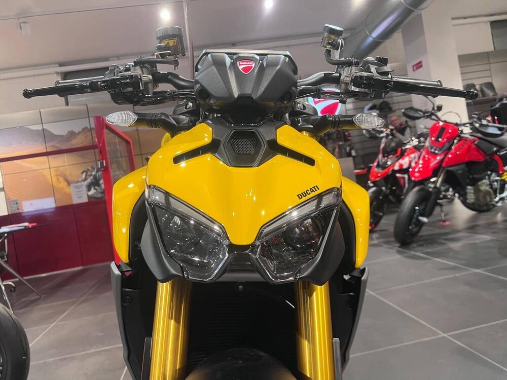 Ducati Streetfighter V2 S (2025 - 26) (4)