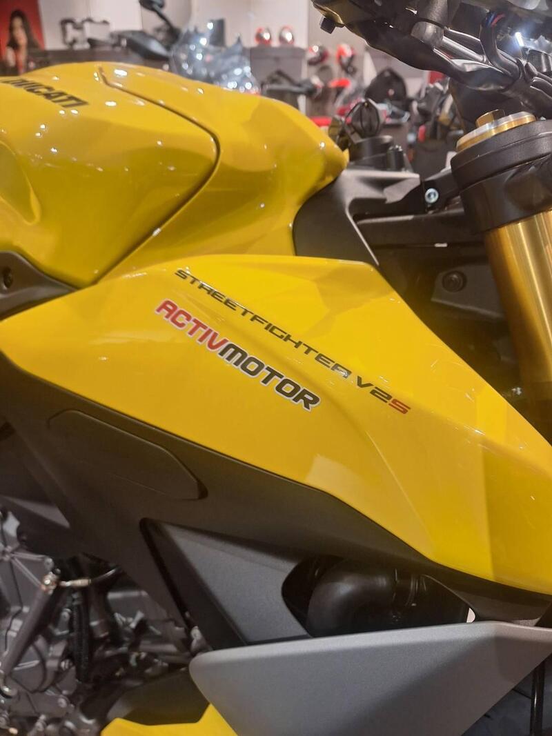 Ducati Streetfighter V2 S (2025 - 26) (6)