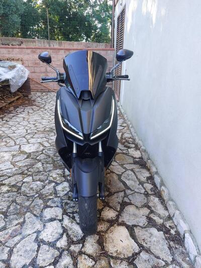 Zontes ZT350-D (2023 - 25) usata