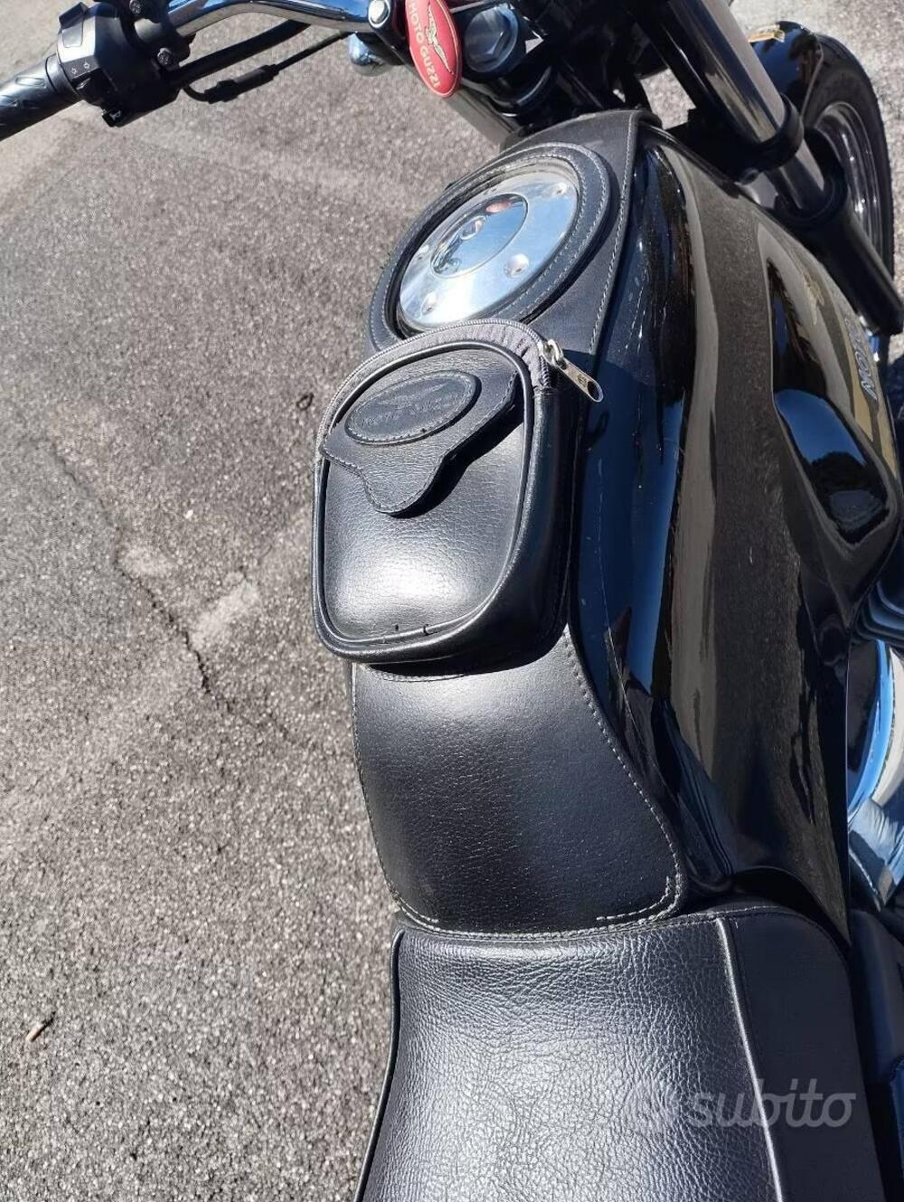 Moto Guzzi V7 Classic (2008 - 12) (6)