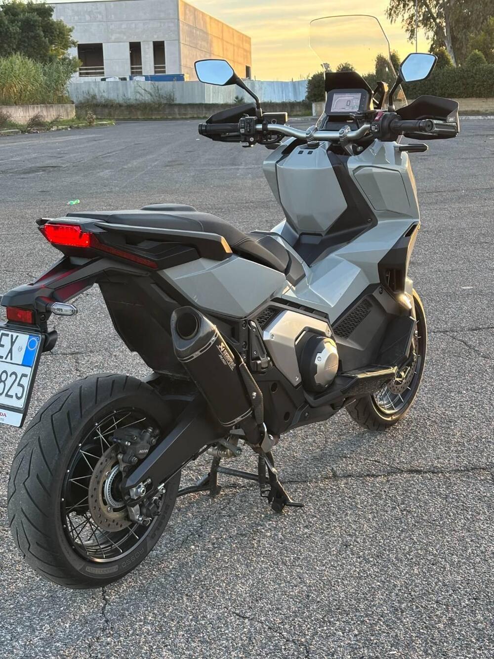 Honda X-ADV 750 DCT (2021 - 24) (4)