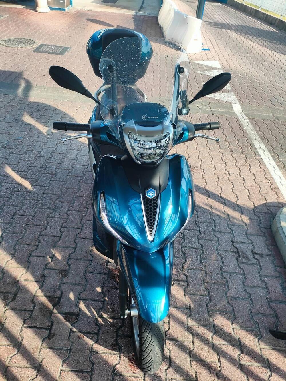 Piaggio Beverly 400 ABS-ASR (2021 - 24)