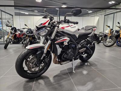 Triumph Street Triple S (2020 - 23) usata