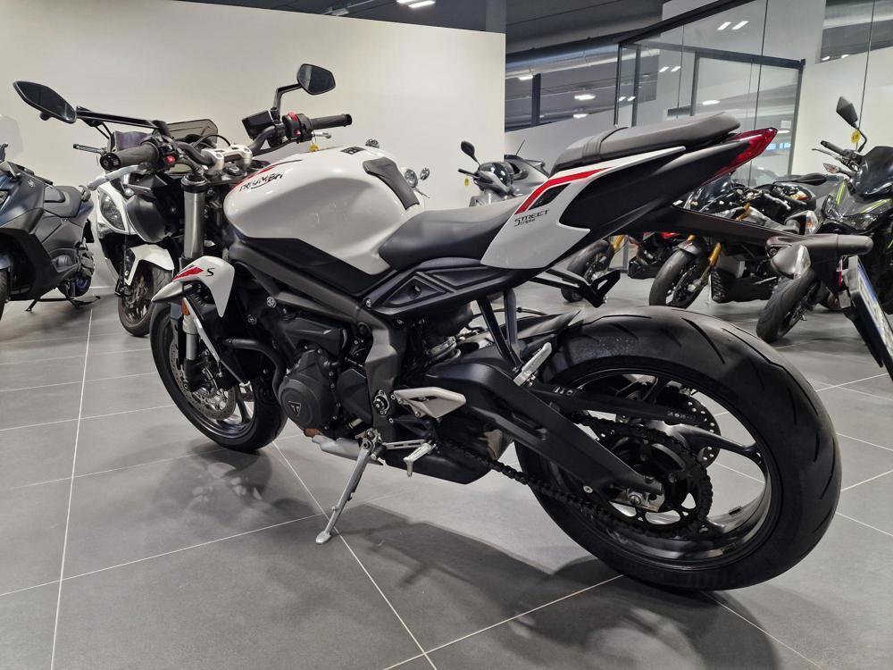 Triumph Street Triple S (2020 - 23) (6)