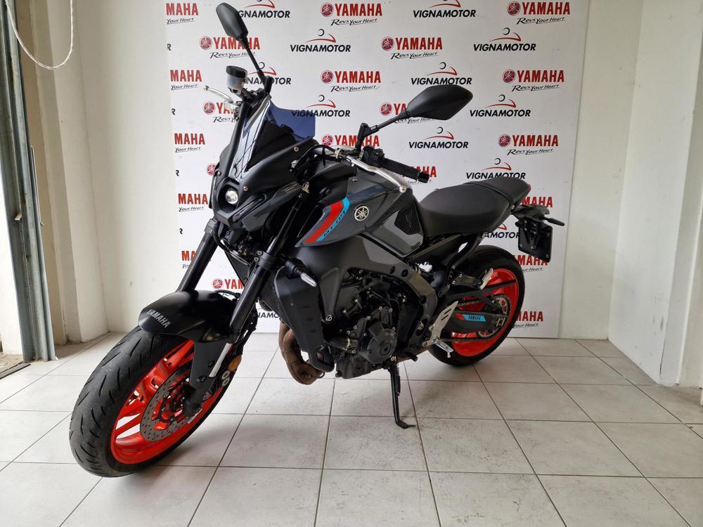 Yamaha MT-09 (2021 - 23) (2)