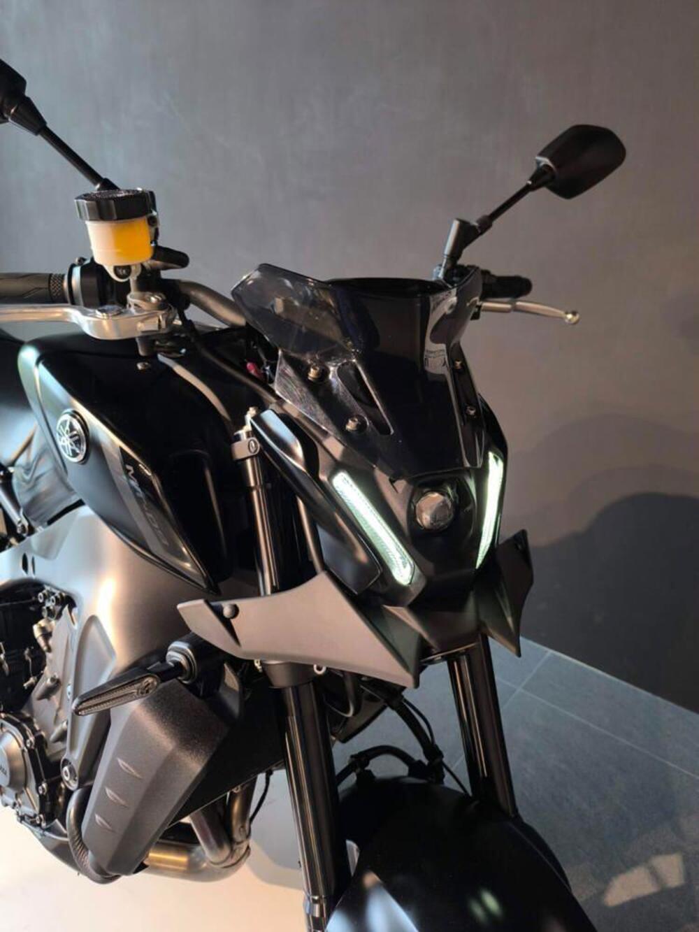 Yamaha MT-09 (2021 - 23) (7)