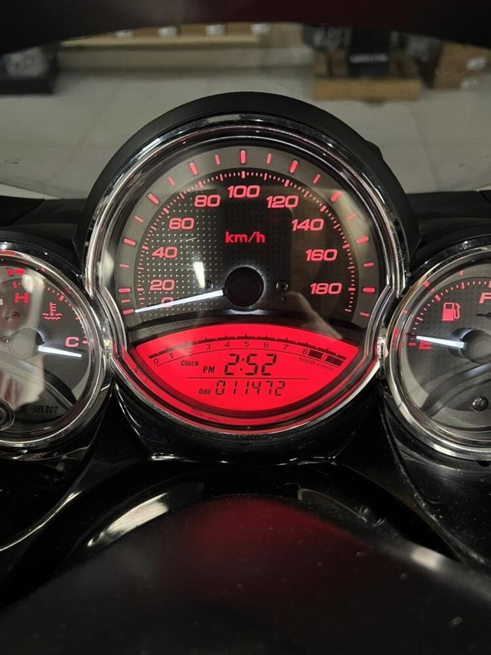 Yamaha T-Max 500 (2008 - 12) (2)