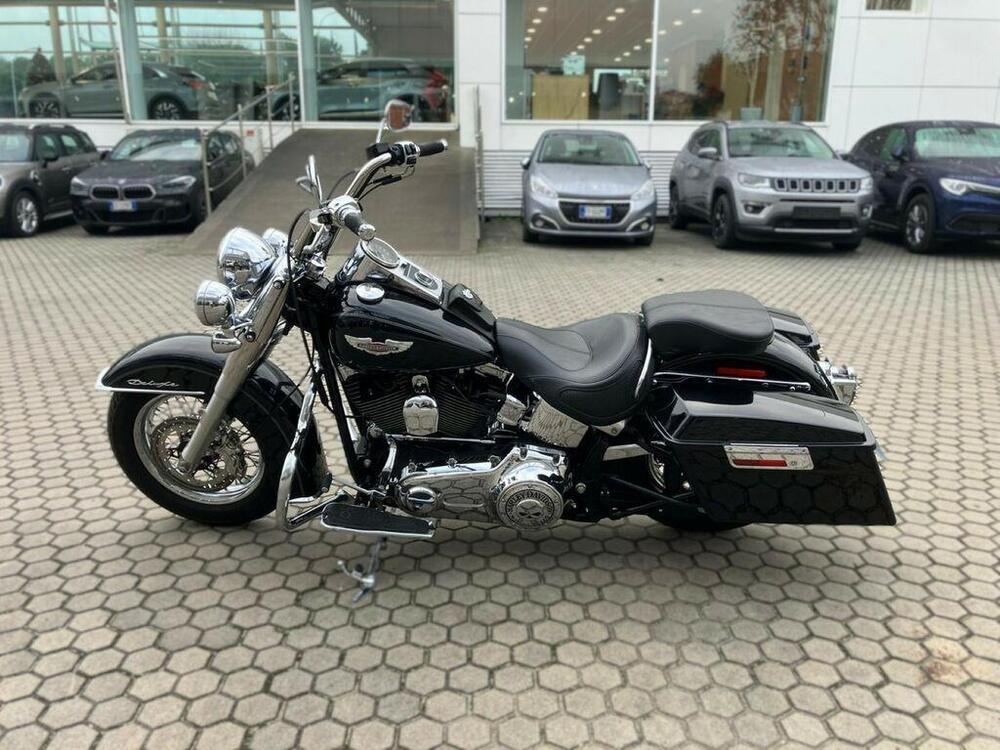 Harley-Davidson 1584 Deluxe (2007 - 08) - FLSTN (4)