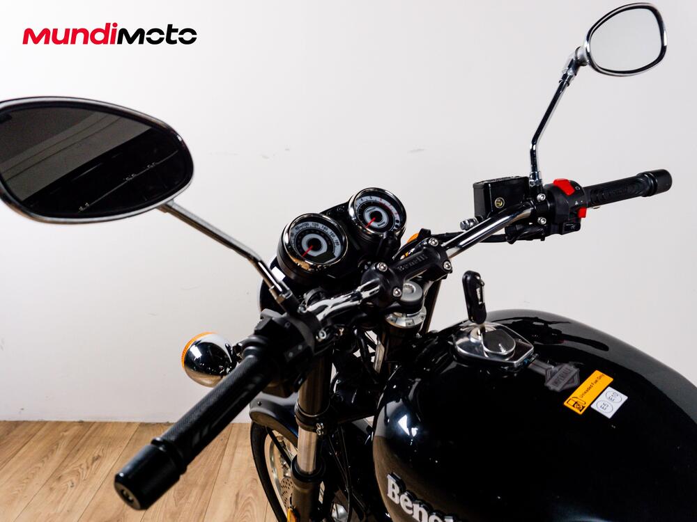 Benelli Imperiale 400 (2021 - 25) (11)