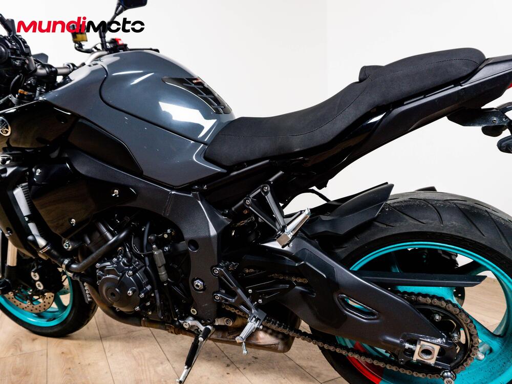 Yamaha MT-10 ABS (2016 - 17) (10)