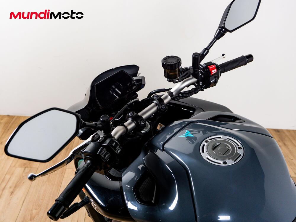 Yamaha MT-10 ABS (2016 - 17) (11)