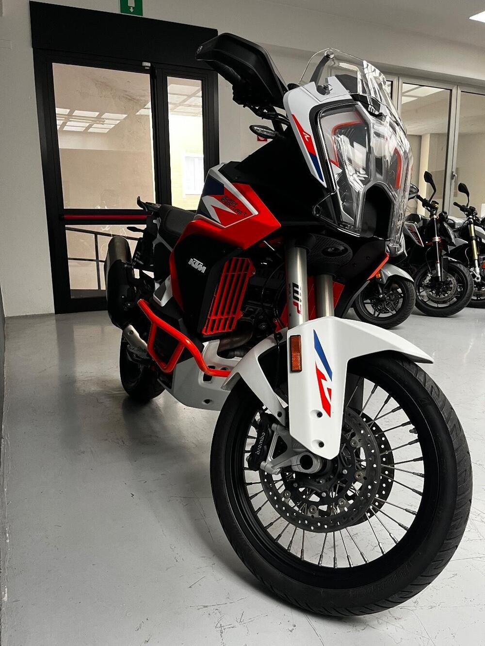 KTM 1290 Super Adventure R (2022 - 25) (2)