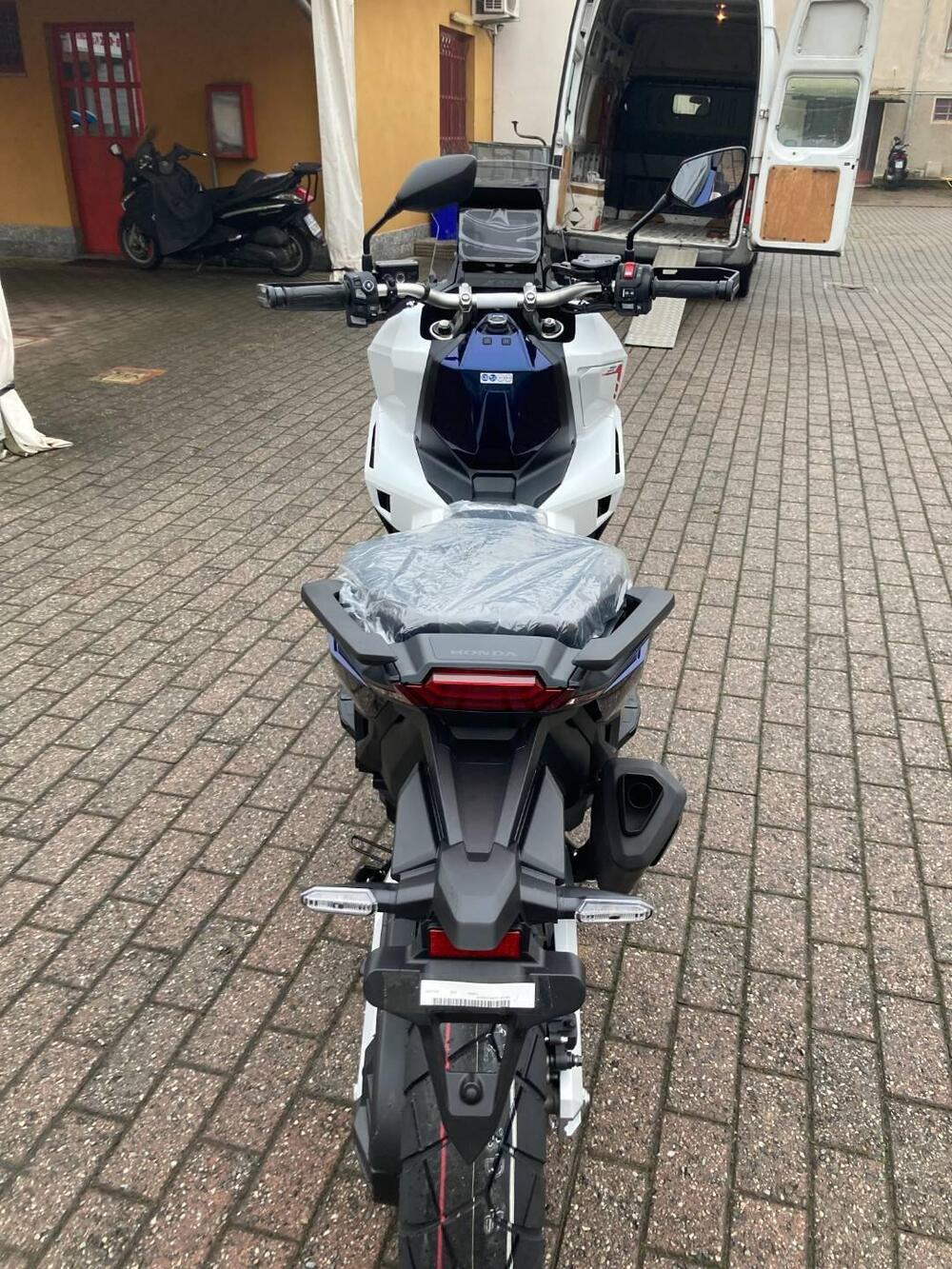 Honda X-ADV 750 (2025 - 26) (4)