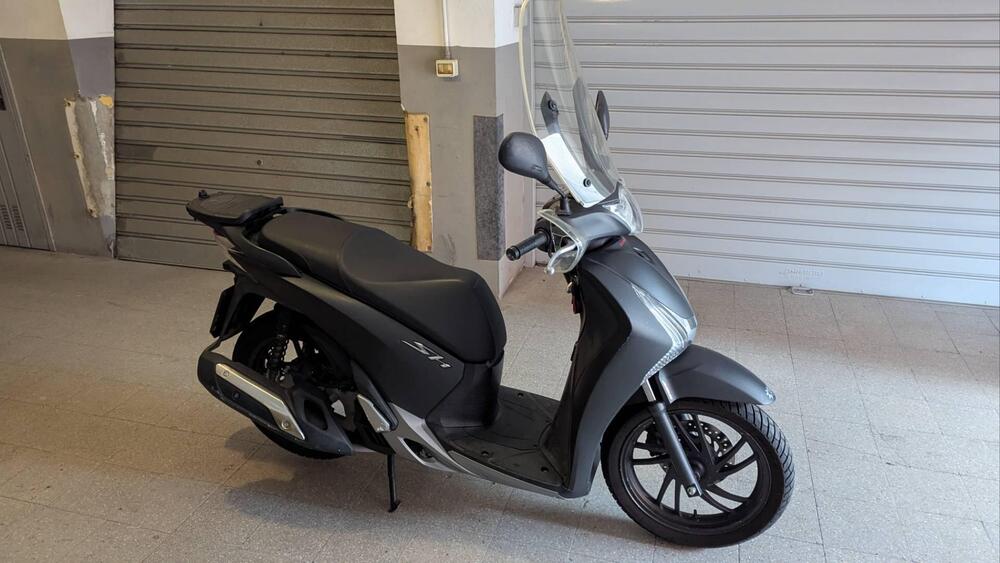 Honda SH 150 i (2017 - 19) (2)