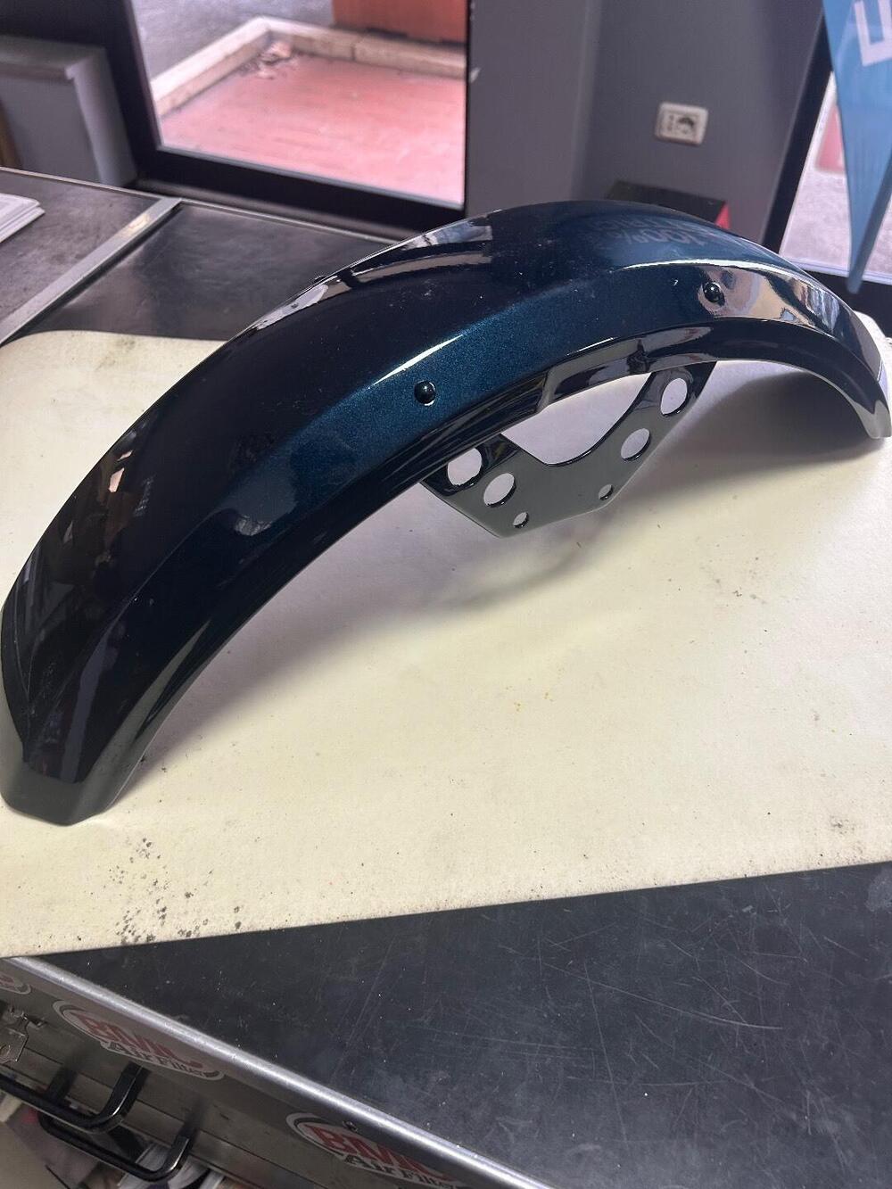 Parafango anteriore Kawasaki in alluminio