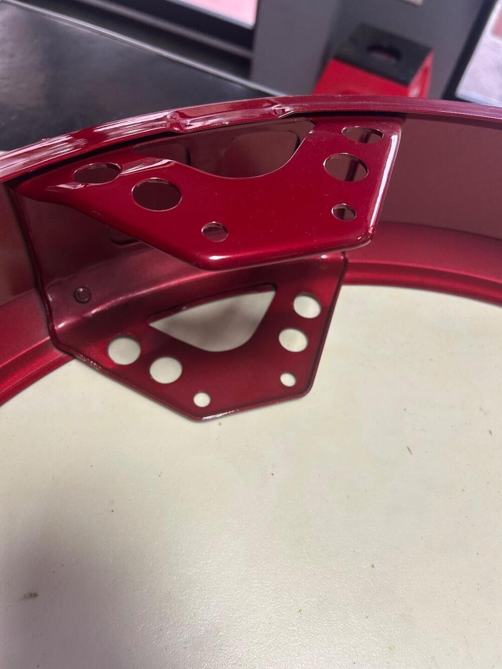 Parafango anteriore Kawasaki in alluminio (6)