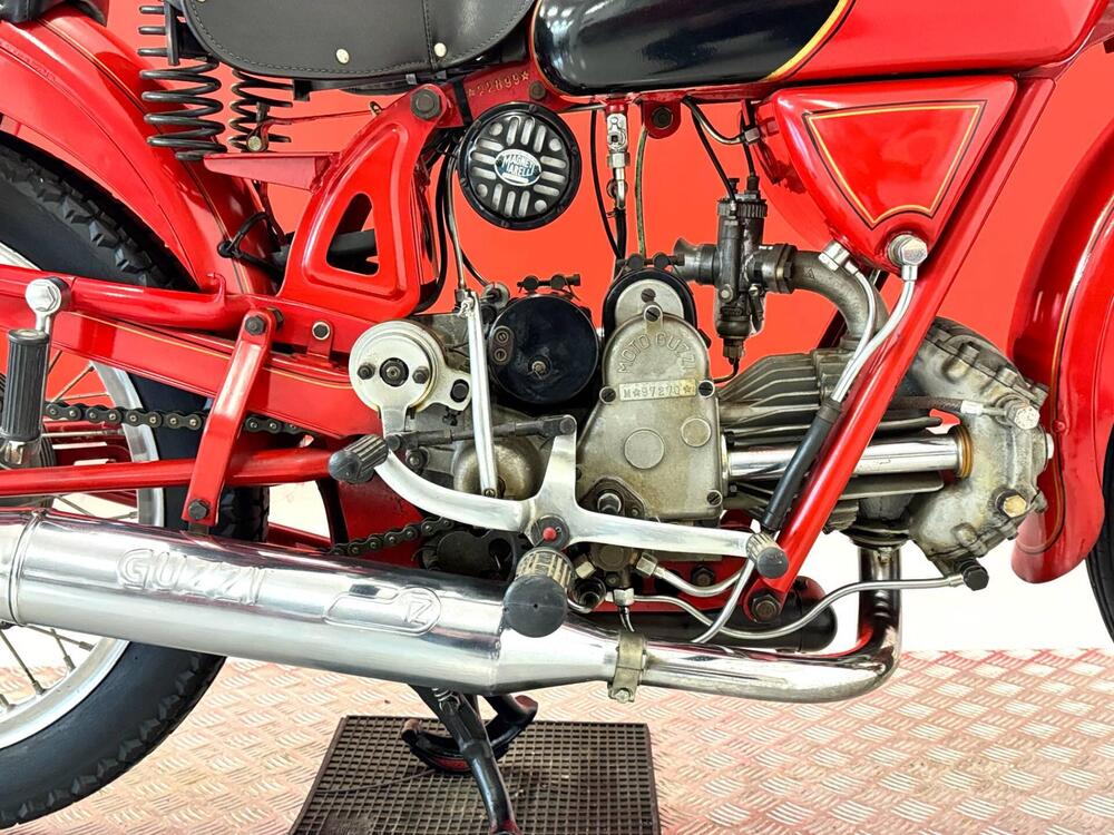 Moto Guzzi AIRONE 250 SPORT (11)