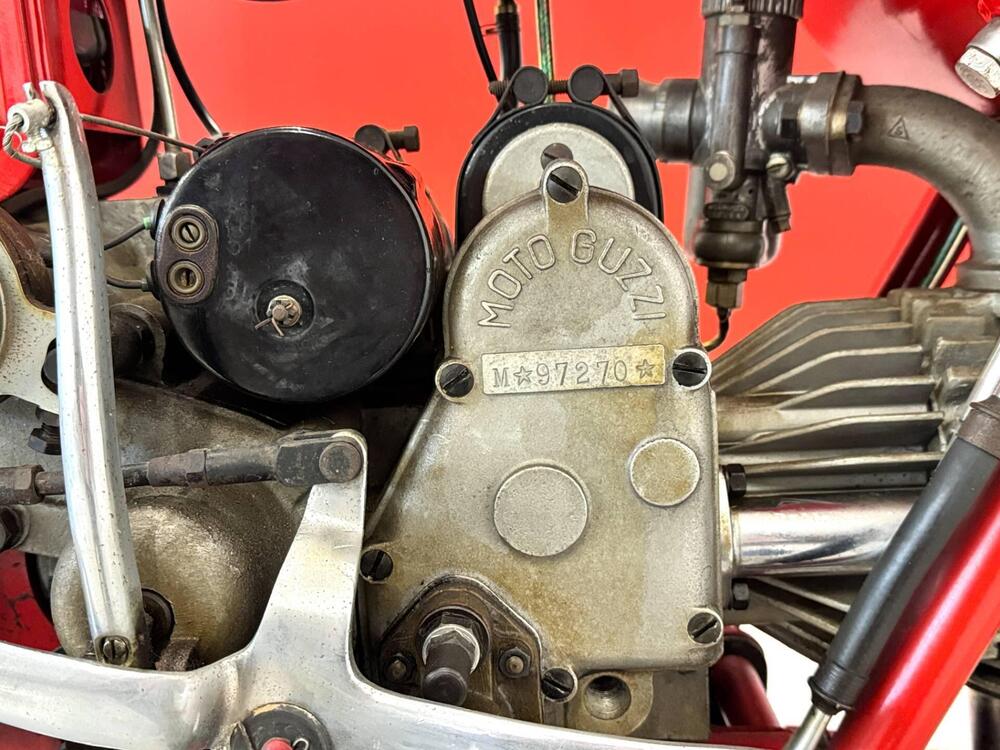 Moto Guzzi AIRONE 250 SPORT (12)