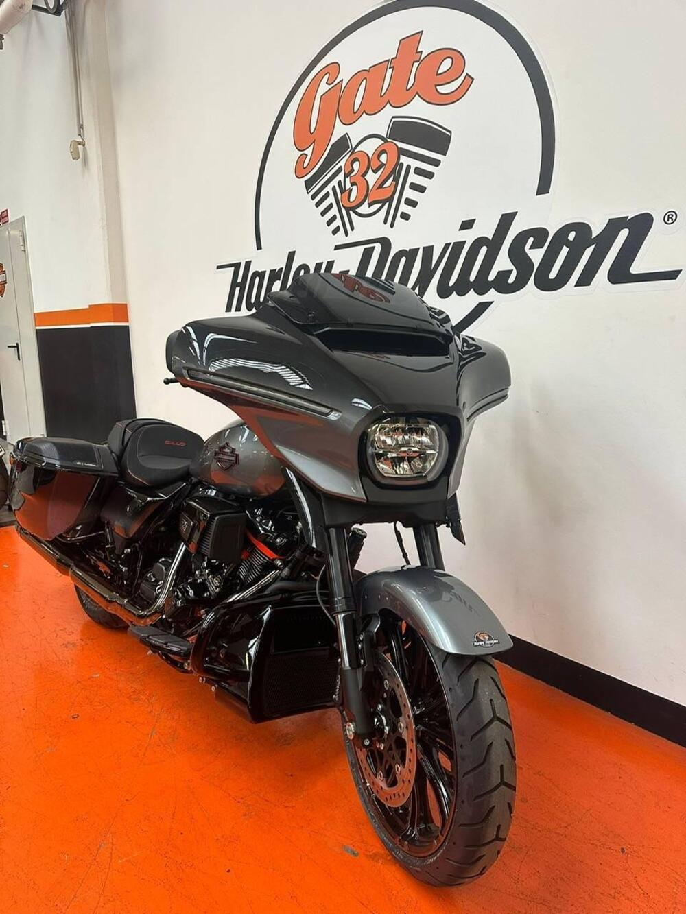 Harley-Davidson CVO Street Glide (2025) (2)