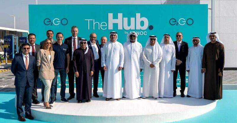Emirati Arabi Uniti: nasce il pi&ugrave; grande hub di ricarica ultra-rapida per le auto elettriche