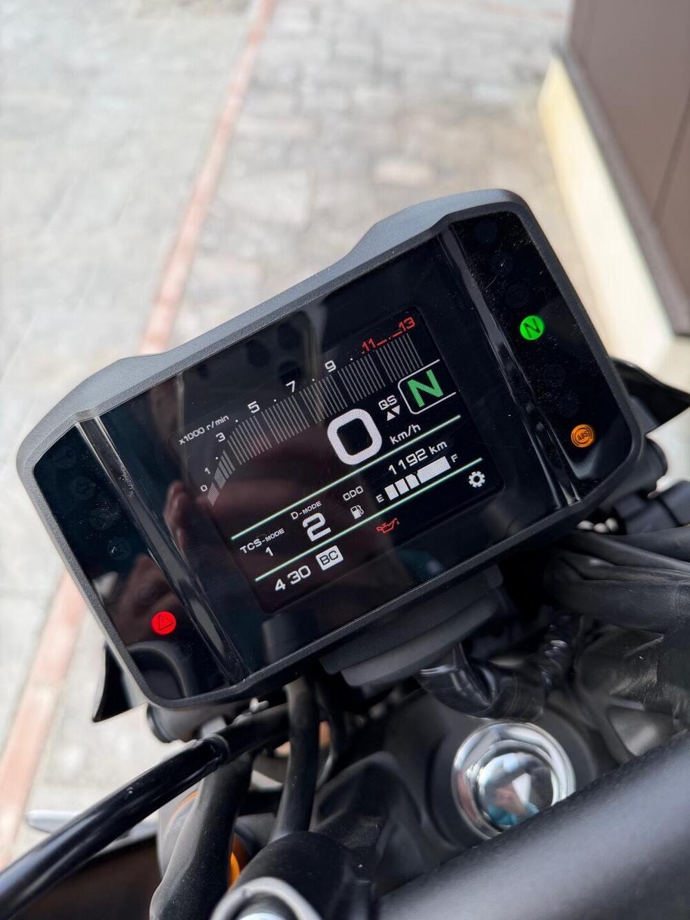 Yamaha MT-09 SP (2021 - 23) (4)