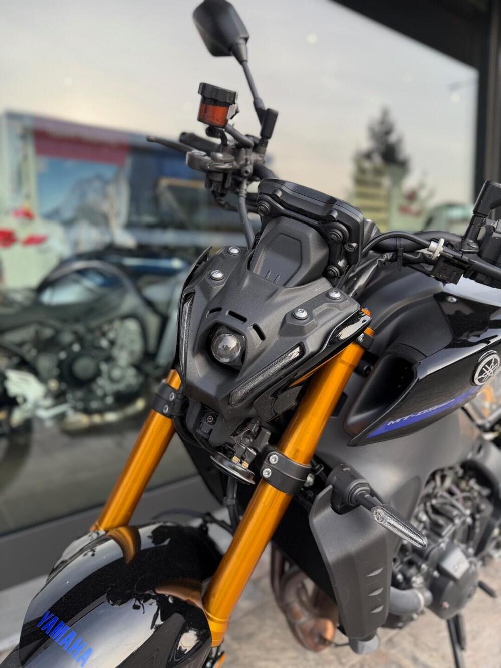 Yamaha MT-09 SP (2021 - 23) (6)