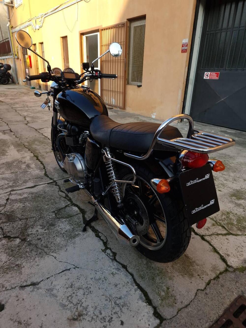 Triumph Bonneville SE (2009 - 13) (6)