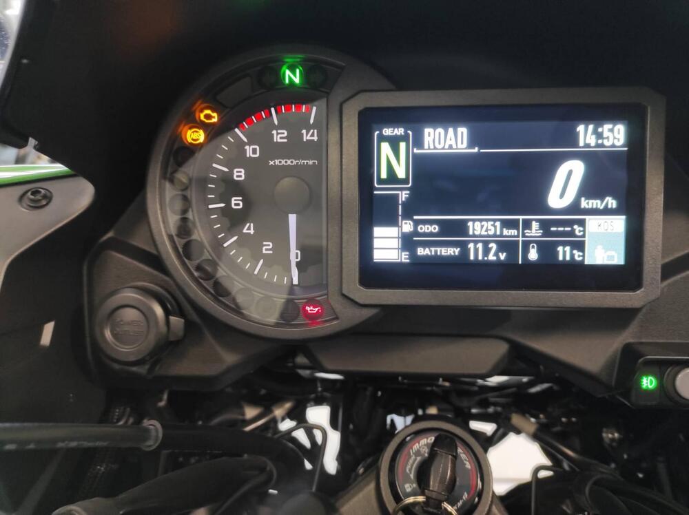 Kawasaki Versys 1000 S Tourer Plus (2022 - 24) (7)