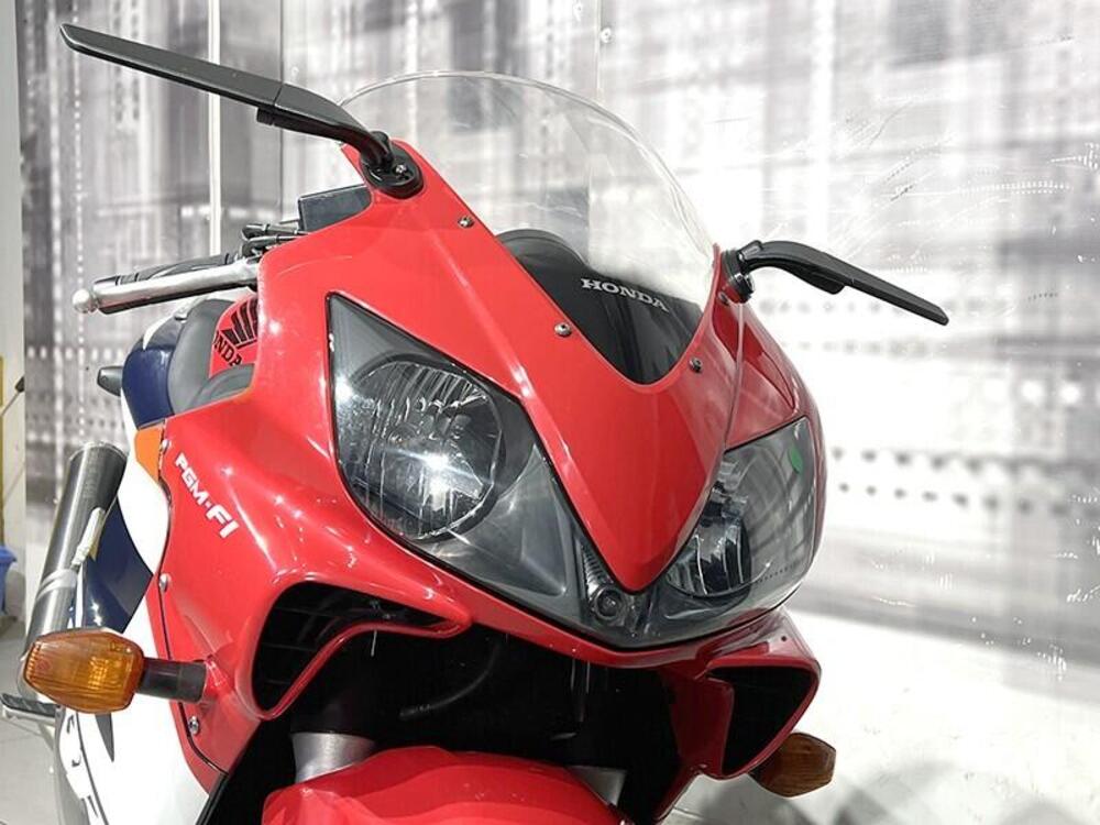 Honda CBR 600 F (2001 - 06) (9)