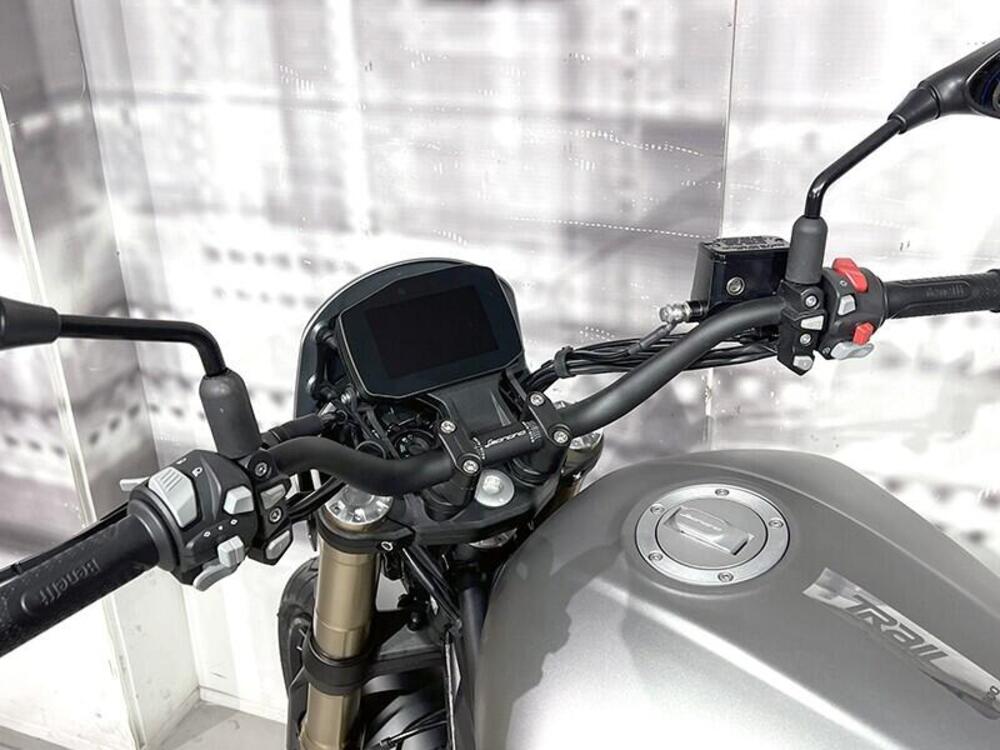 Benelli Leoncino 800 (2022 - 26) (6)