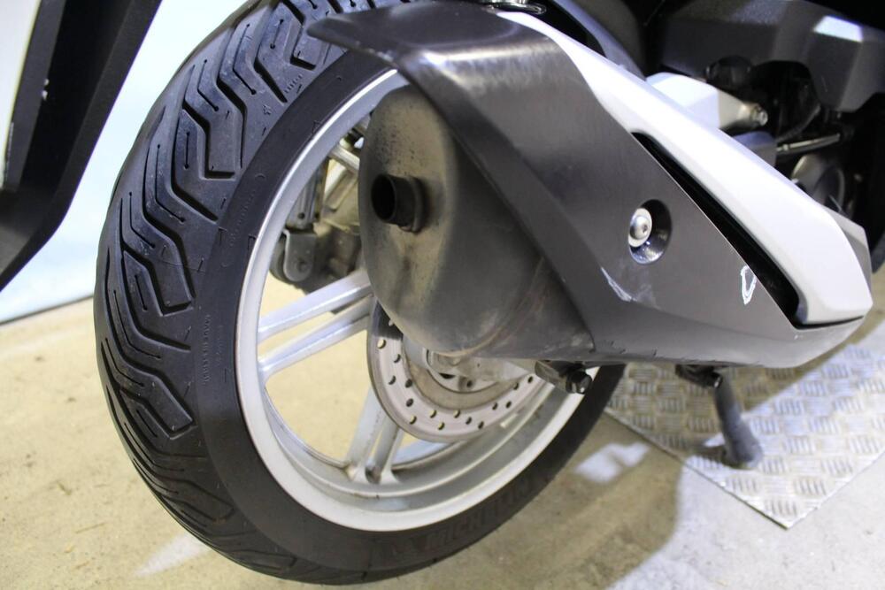 Honda SH 350 (2021 - 24) (6)