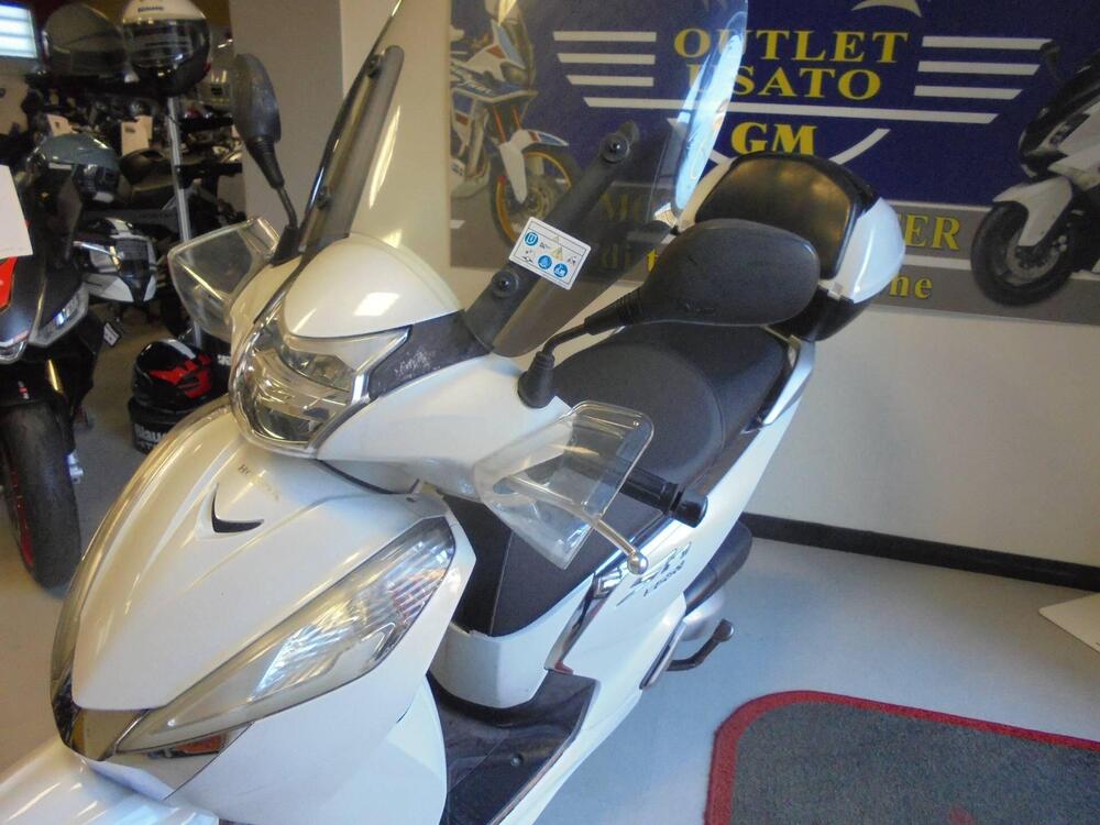 Honda SH 300 i ABS (2016 - 20) (8)