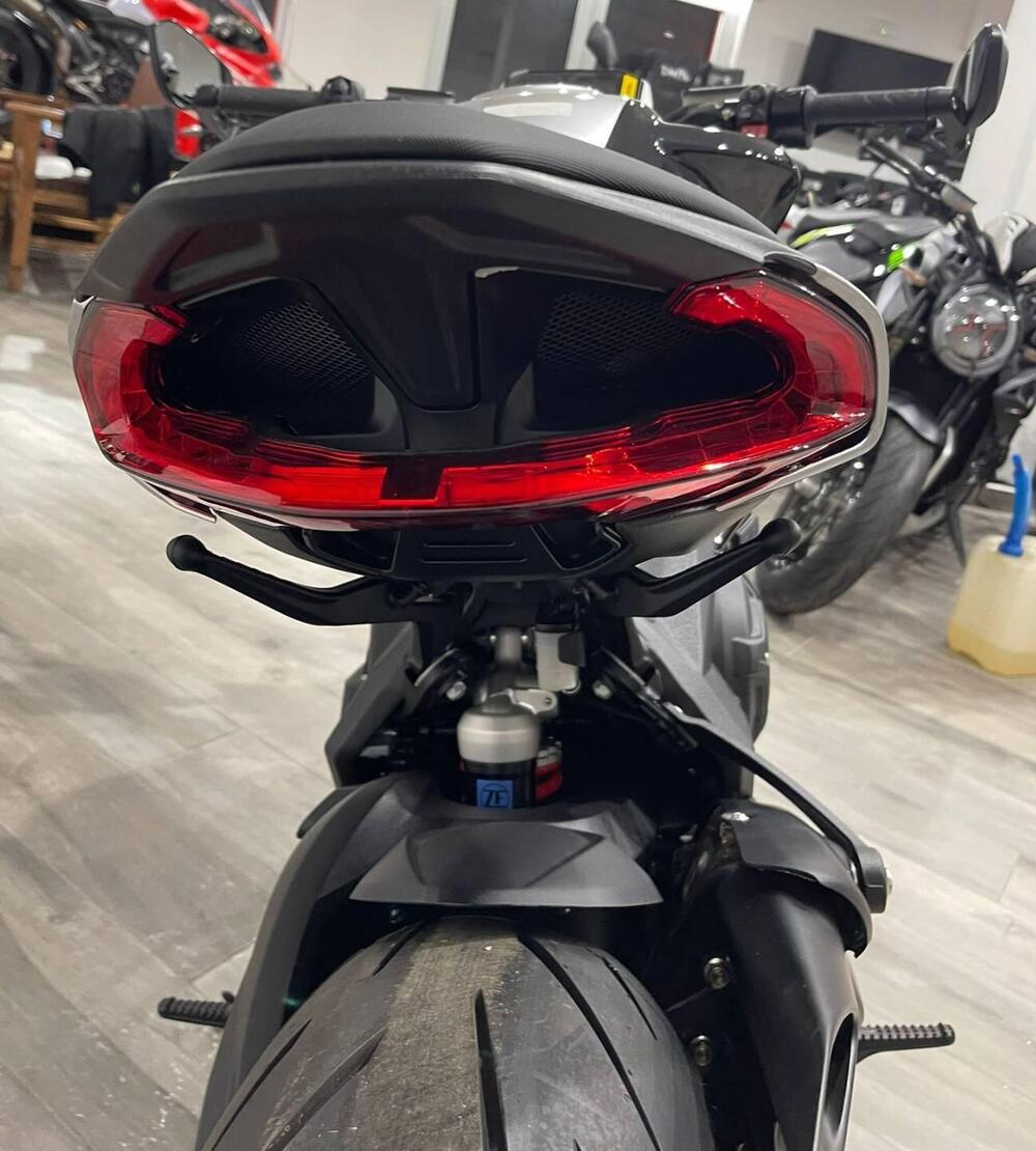 MV Agusta Dragster 800 RR Ottantesimo (2025 - 26) (14)