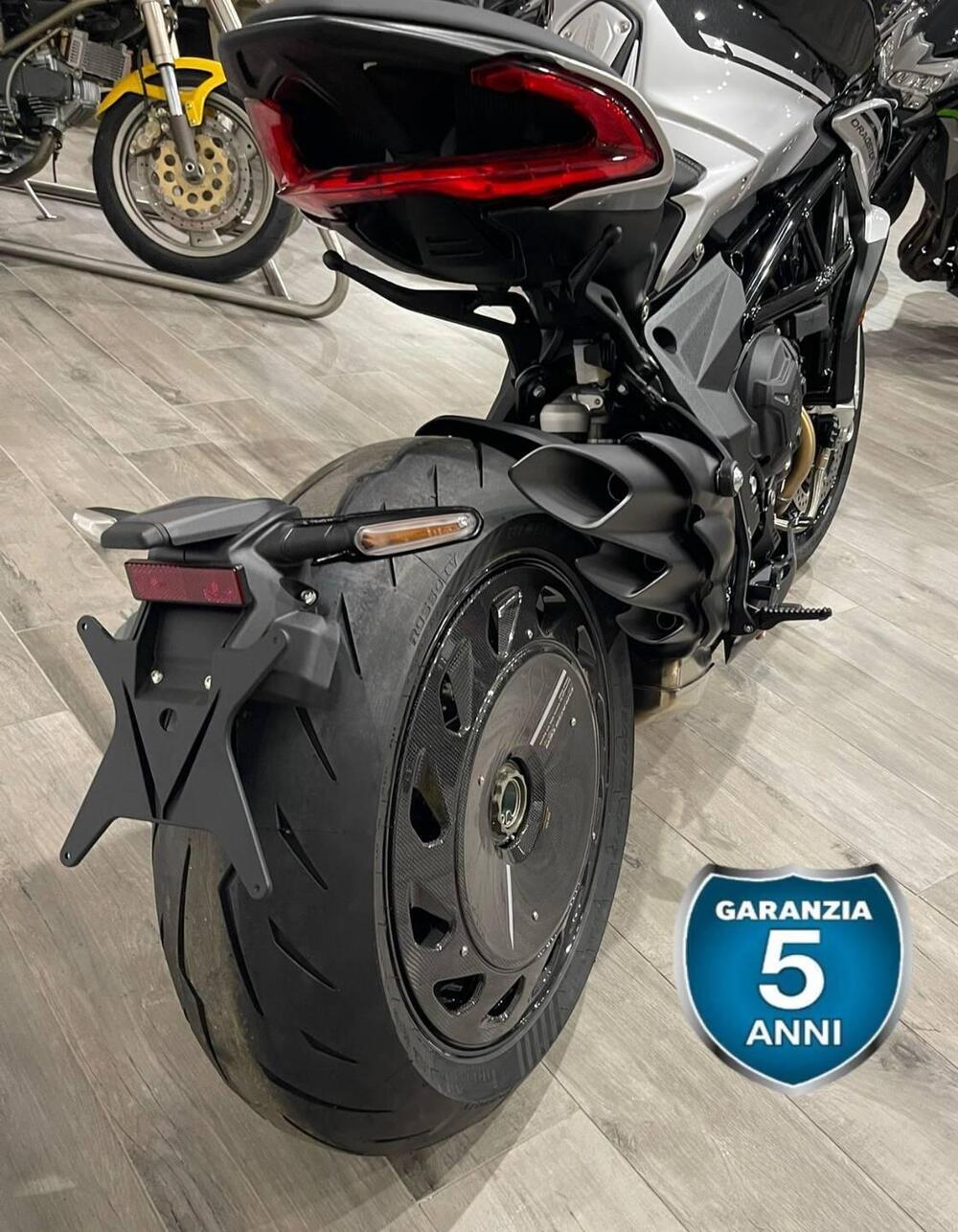 MV Agusta Dragster 800 RR Ottantesimo (2025 - 26) (15)