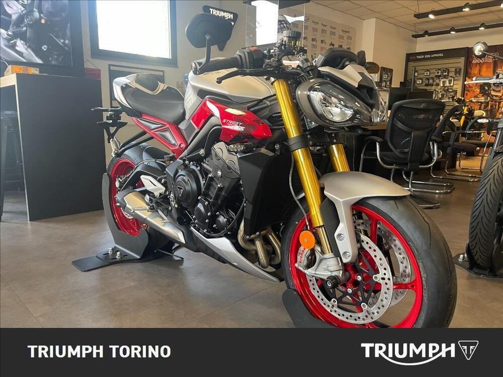 Triumph Street Triple 765 RX (2026)