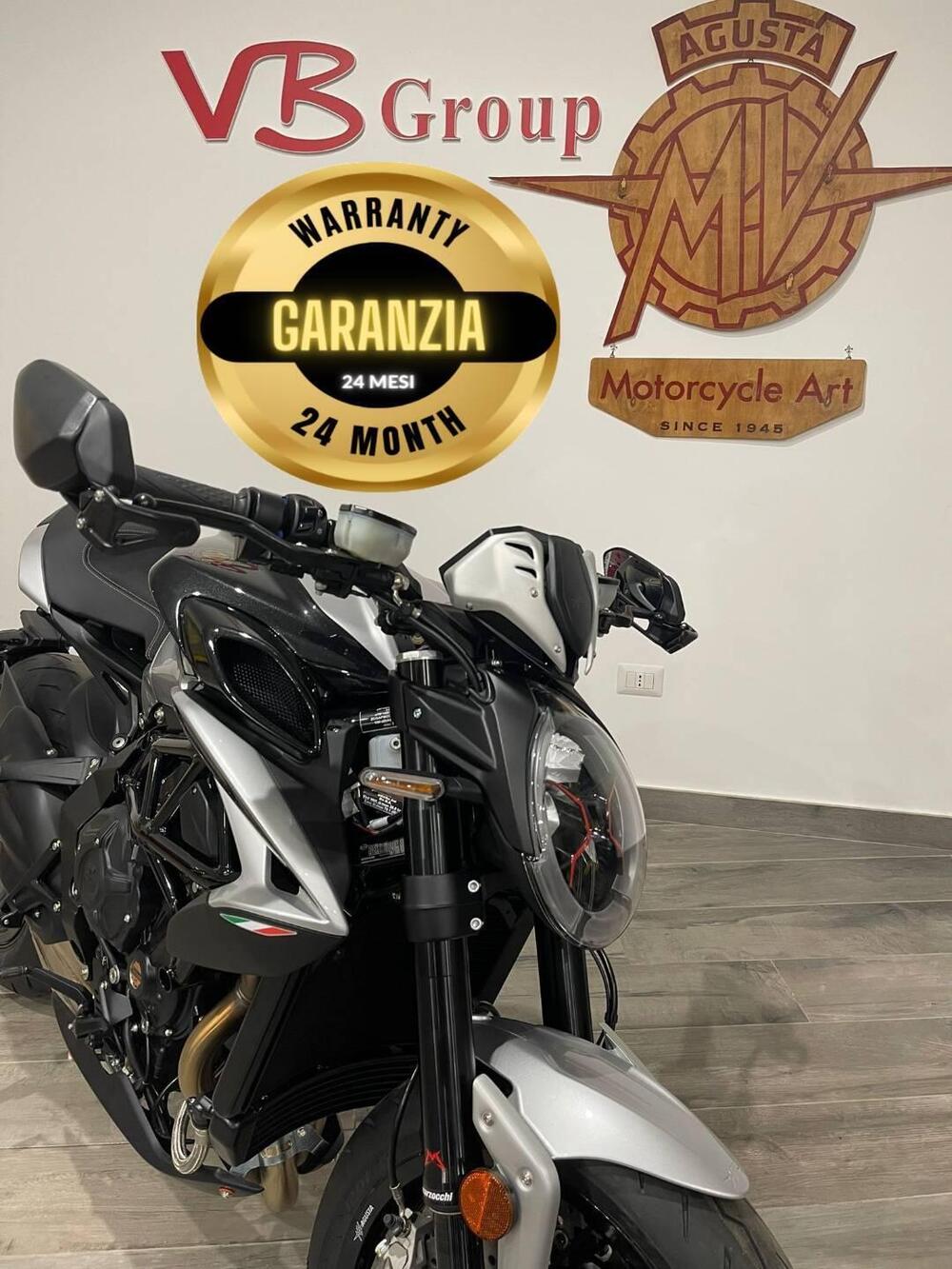MV Agusta Dragster 800 RR Ottantesimo (2025 - 26) (19)