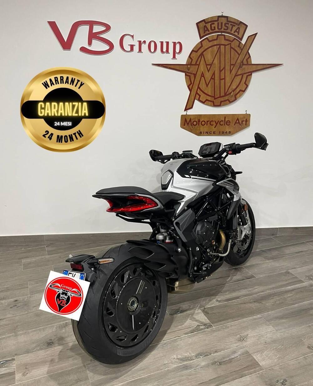 MV Agusta Dragster 800 RR Ottantesimo (2025 - 26) (6)